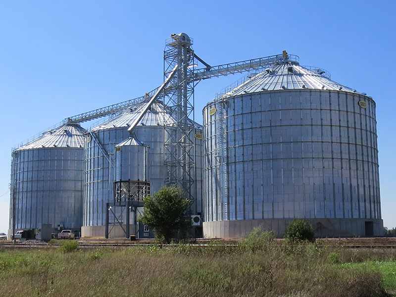 100 tons grain silo
